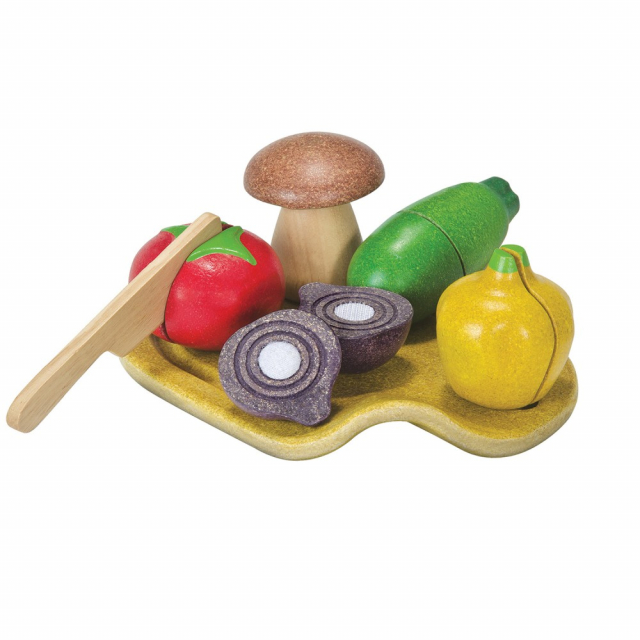 natural pretend play food NEW PlanToys Wooden Vegetable Set 